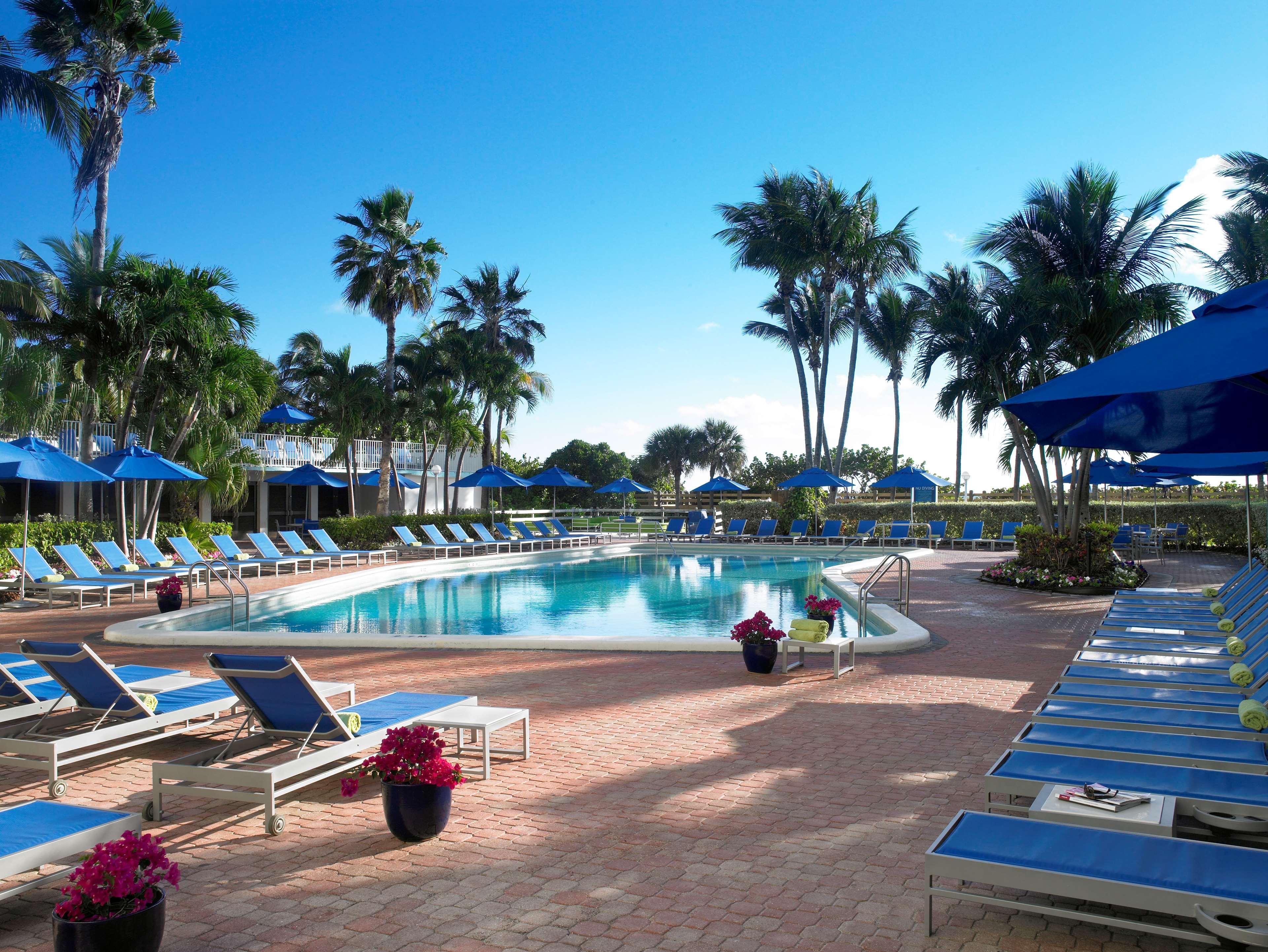 Radisson Resort Miami Beach Exterior foto